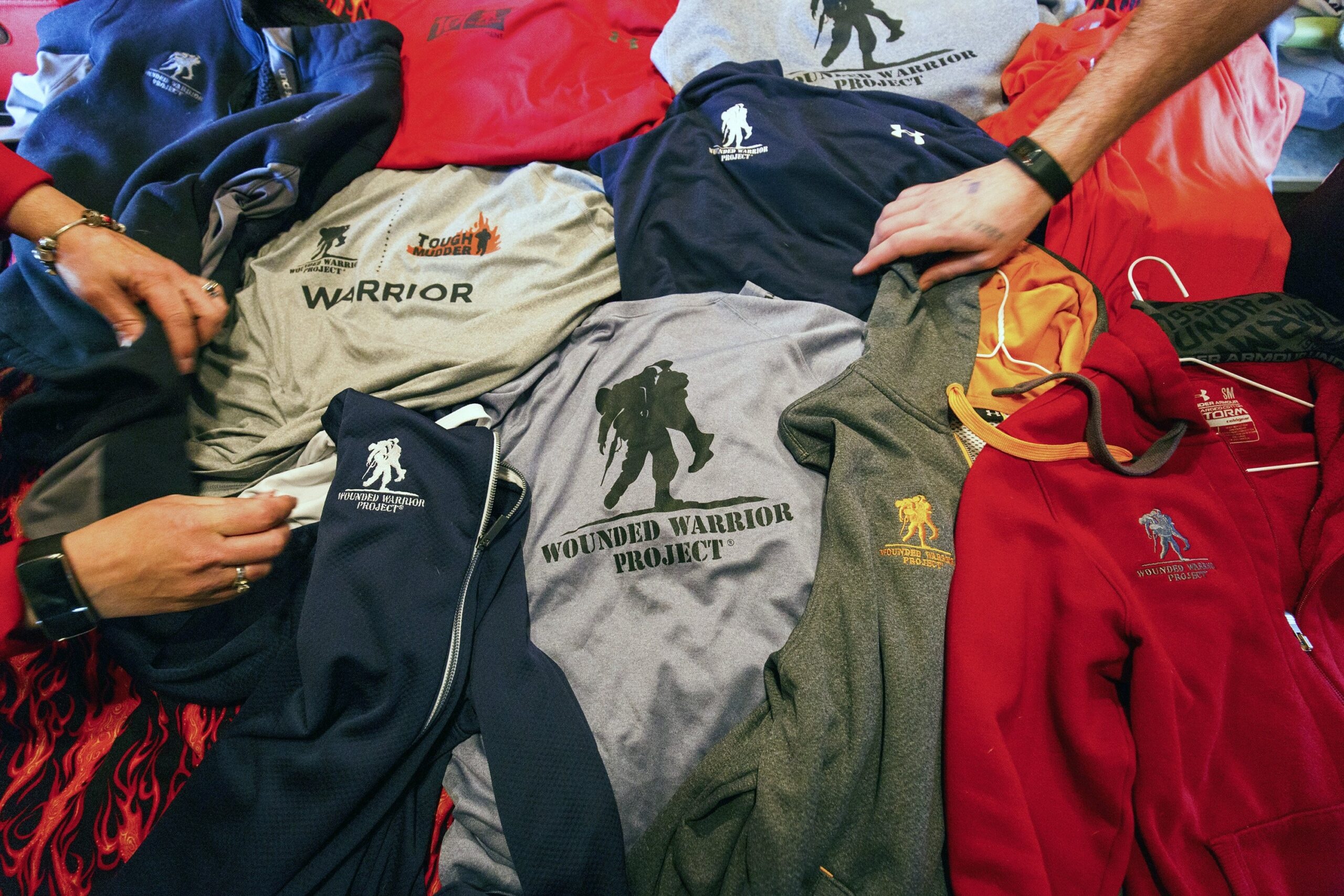 Experts Urge Wounded Warrior to Address Criticism Directly, and Fast