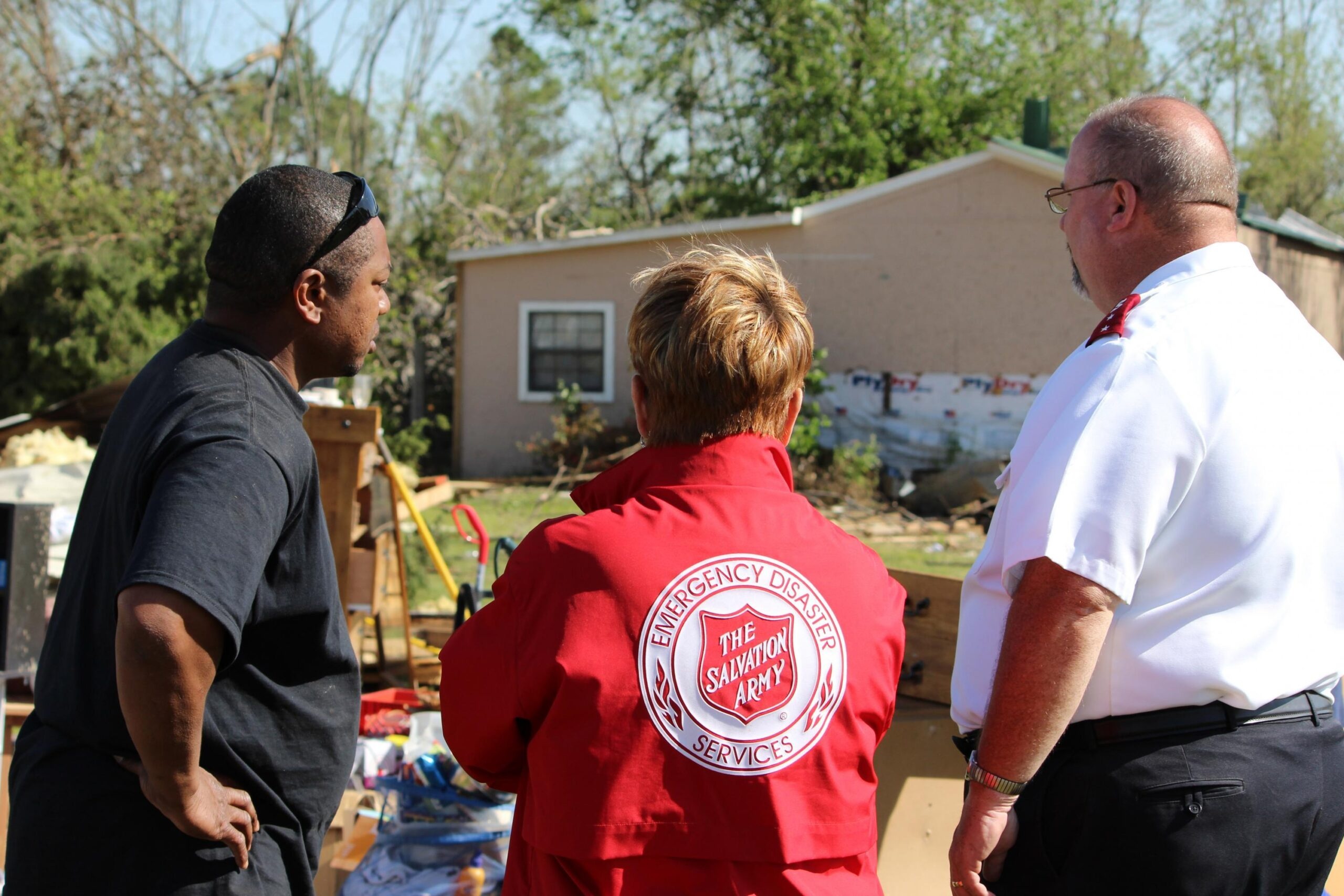 Couples Give More to Relief Groups When Wife’s Pay Rises, Study Shows