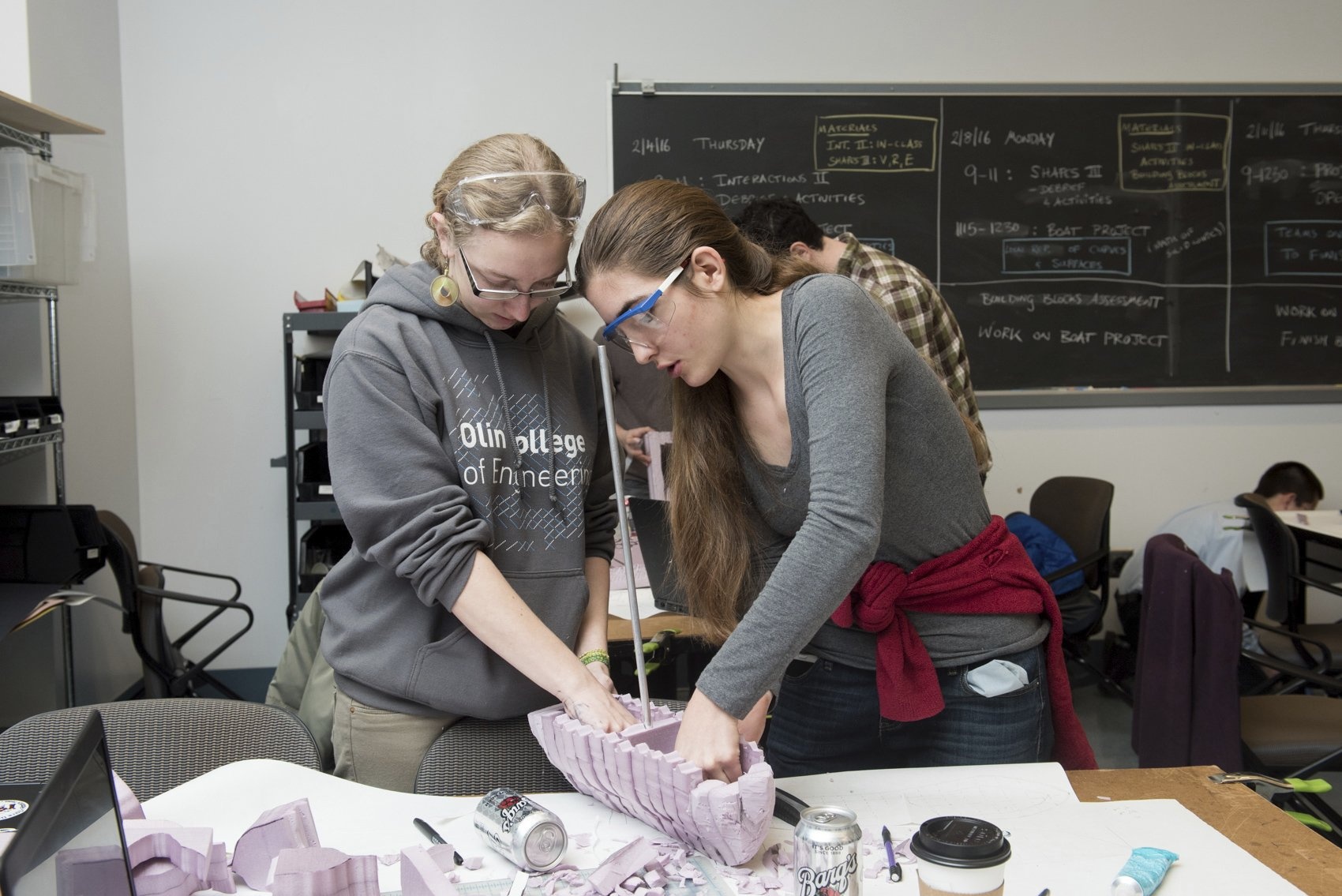 Grants Roundup: Kern Family Foundation Awards $6 Million to Olin College of Engineering