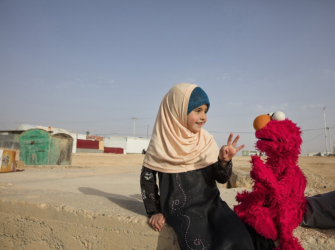 MacArthur Aims to Help Syrian Children With $100 Million Award