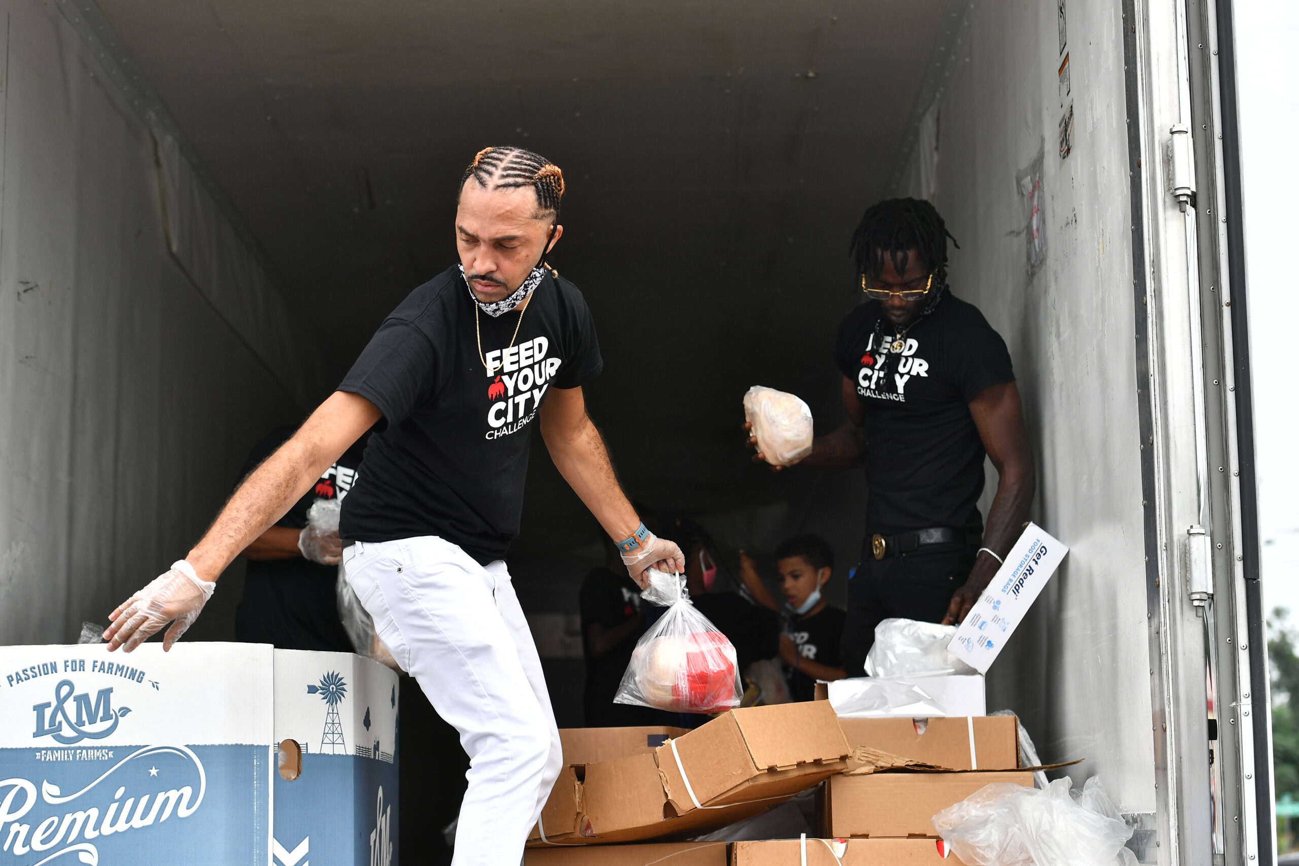 Crises Prompt Greater Interest in Volunteering, Poll Finds