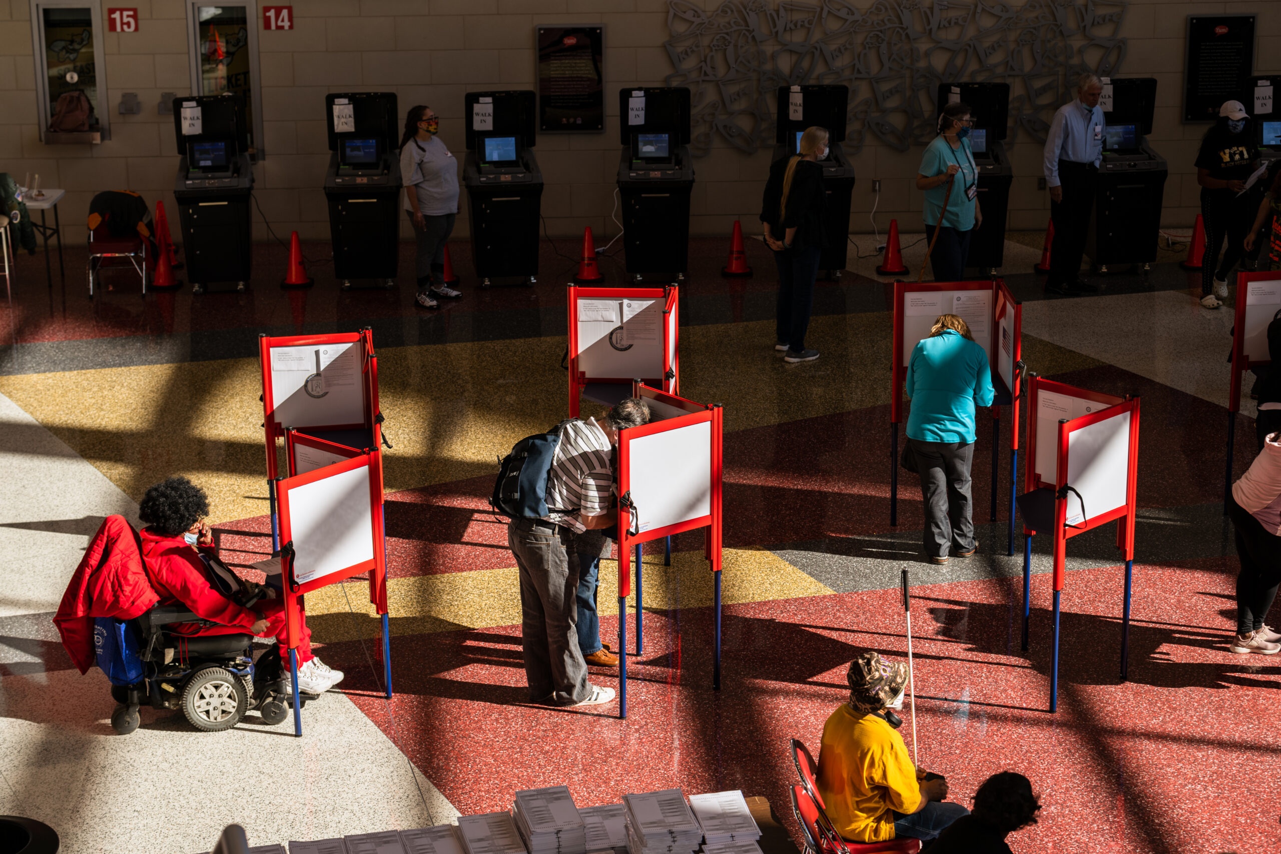 Here’s How Nonprofits Can Help Their Employees Vote in Force