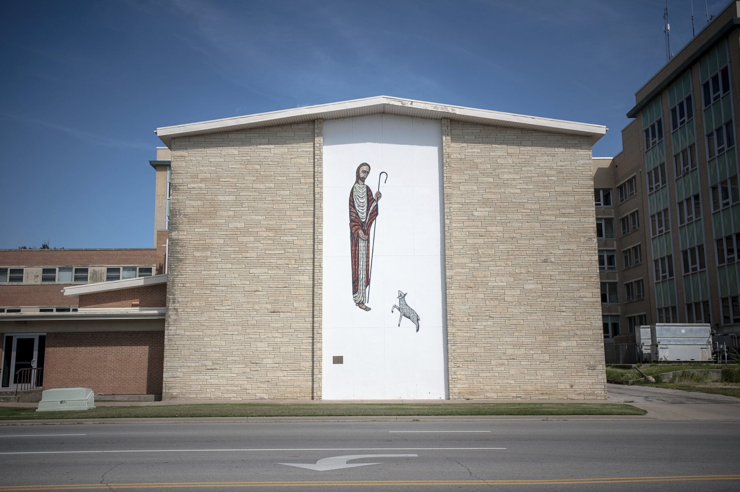 Drop in Attendance at Religious Services Doesn’t Always Mean Declining Revenues (Survey)