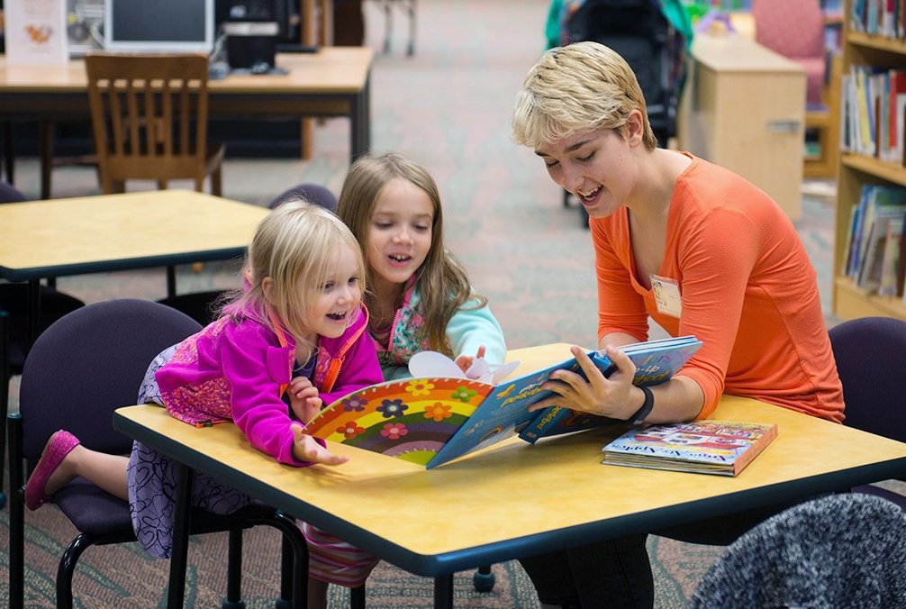 Park Foundation Adds $25 Million to Ithaca College Scholarship Endowment (Grants Roundup)