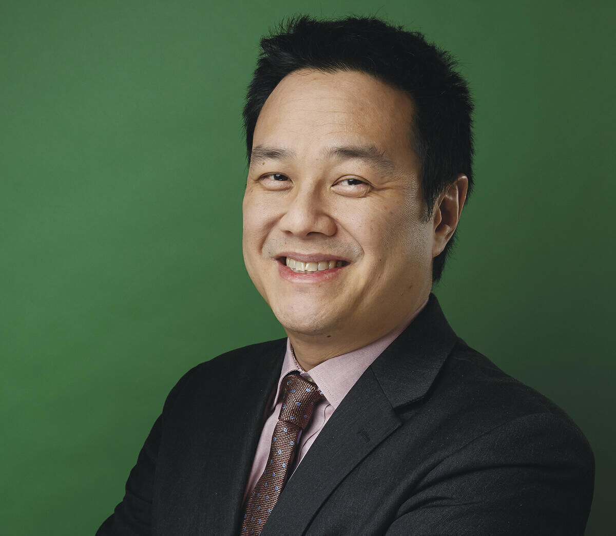 Don Chen, formerly of the Ford Foundation, will be president of the Surdna Foundation.