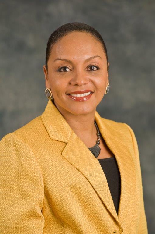 Gloria Johnson-Cusack stepped down as president and chief executive of the association of human-service nonprofits.