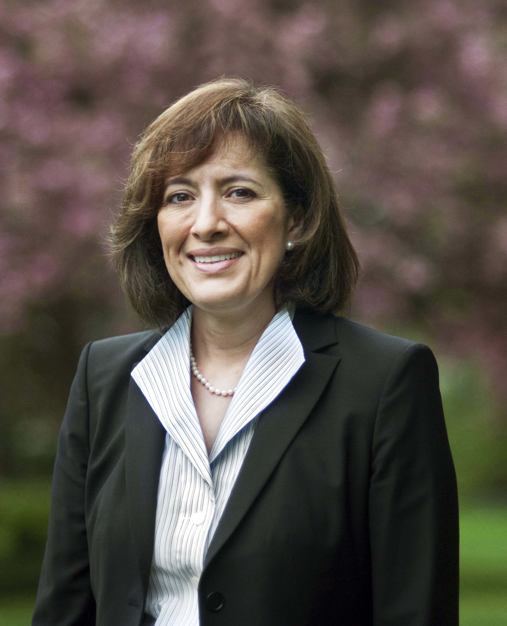 Raquel Thueme, the Ruth Mott Foundation’s new president, started there in 2011 as vice president for programs.