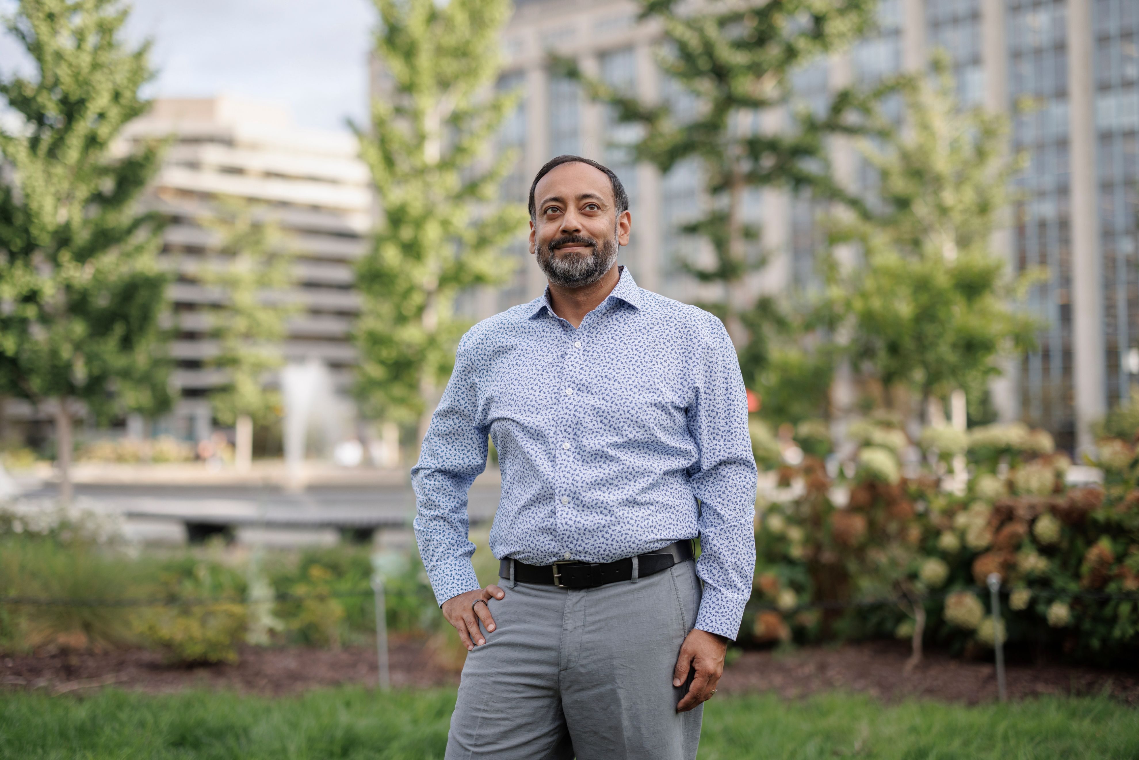  Nabarun Dasgupta, Gillings Innovation Fellow and Senior Scientist, Injury Prevention Research Center at University of North Carolina, poses for a photo Tuesday, Oct. 7, 2025, in Washington. (AP Photo/Moriah Ratner)