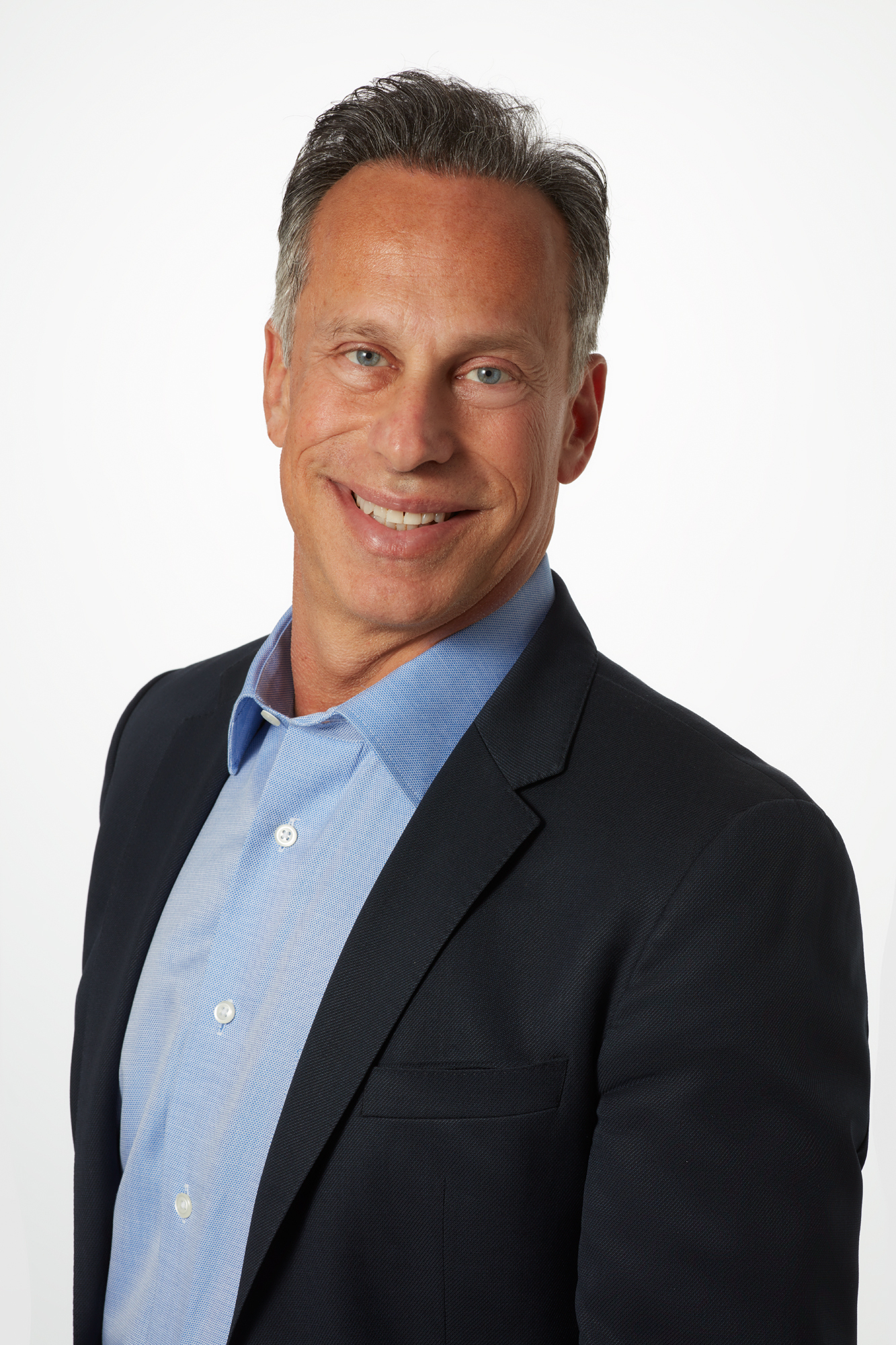 Brian Saber Headshot 2023.jpg