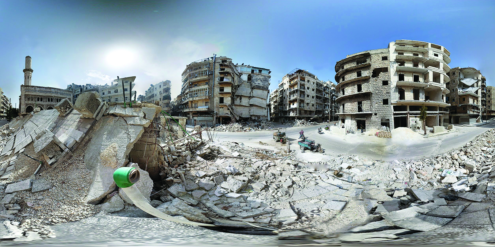 The destruction in Syria is made more real through Amnesty International UK’s virtual-reality headsets.