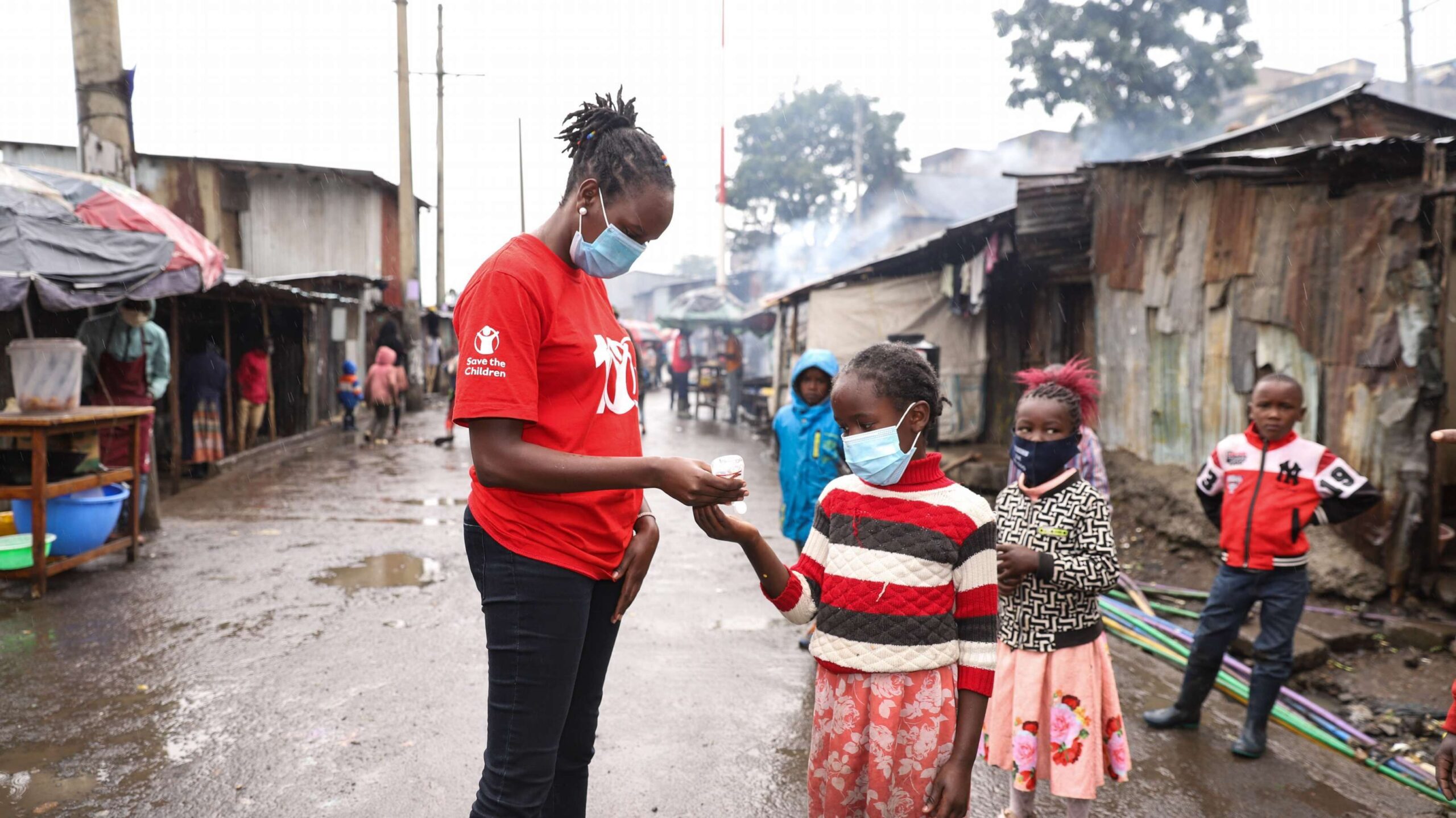Program: In Mathare Slum Nairobi, MOH officials conduct a fumigation exercise supported by Save the Children.
Expected outcome: To reduce the rate of infection within Mathare valley which has a population of approximately 180,000 people
Coronavirus disease 2019 (COVID-19) is a respiratory infection caused by SARS-CoV-2 (COVID-19 virus). The COVID-19 virus is transmitted mainly through close physical contact and respiratory droplets. Transmission of the COVID-19 virus has been linked to contaminated environmental surfaces and close contact between individuals within closed settings, such as households, health facilities, assisted living and residential institution environments. This fumigation exercise targets health facilities and public spaces in Mathare to reduce the rate of infection within Mathare valley