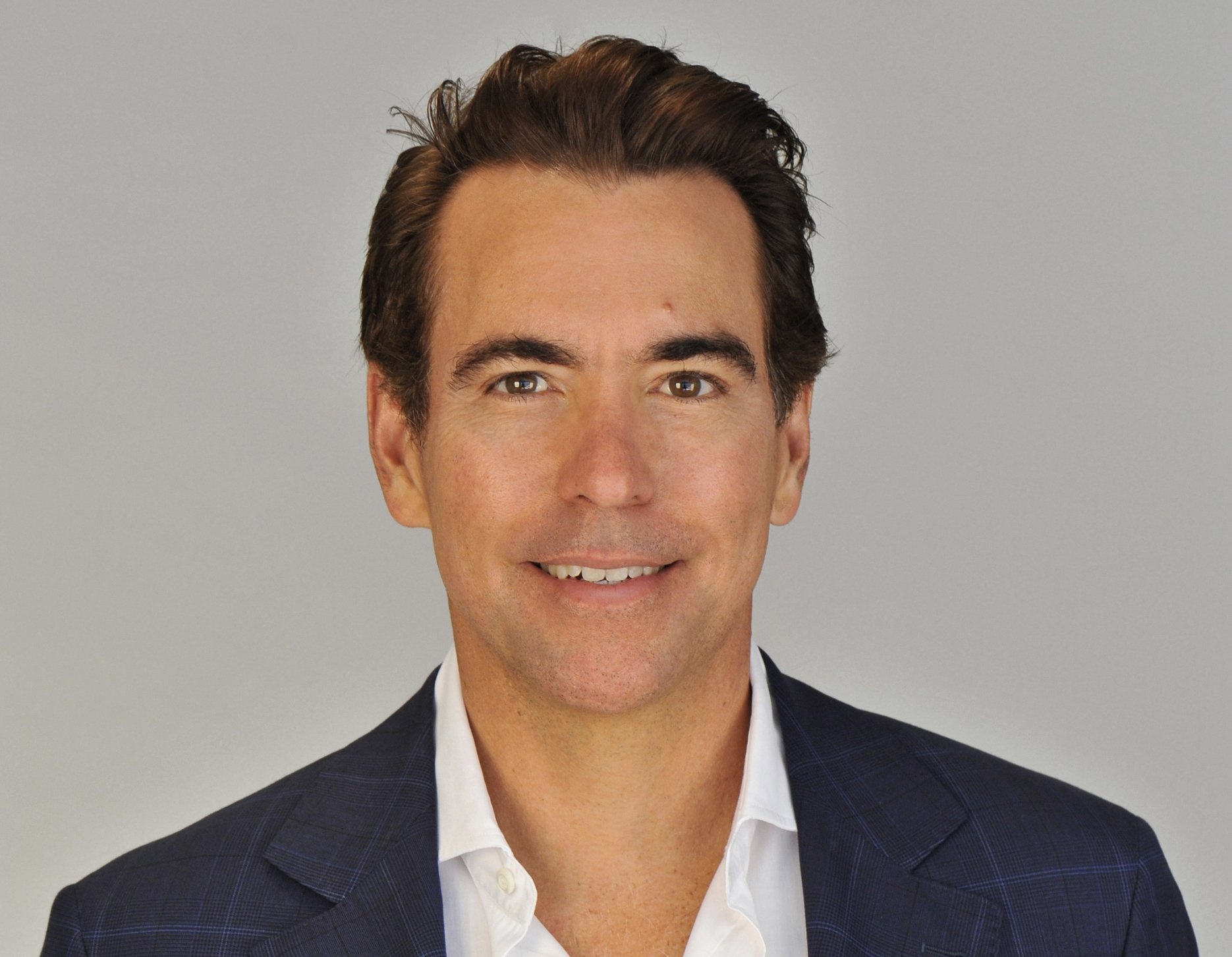 Puerto Rican Investor Creates Hurricane Relief Group, and University of Maryland Gets $220 Million