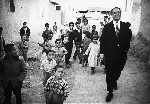 R. Sargent Shriver Jr., Peace Corps Leader and Charity Founder