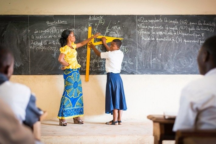 Grants Roundup: Jacobs Foundation Commits $52 Million to Education and to Women in Ivory Coast