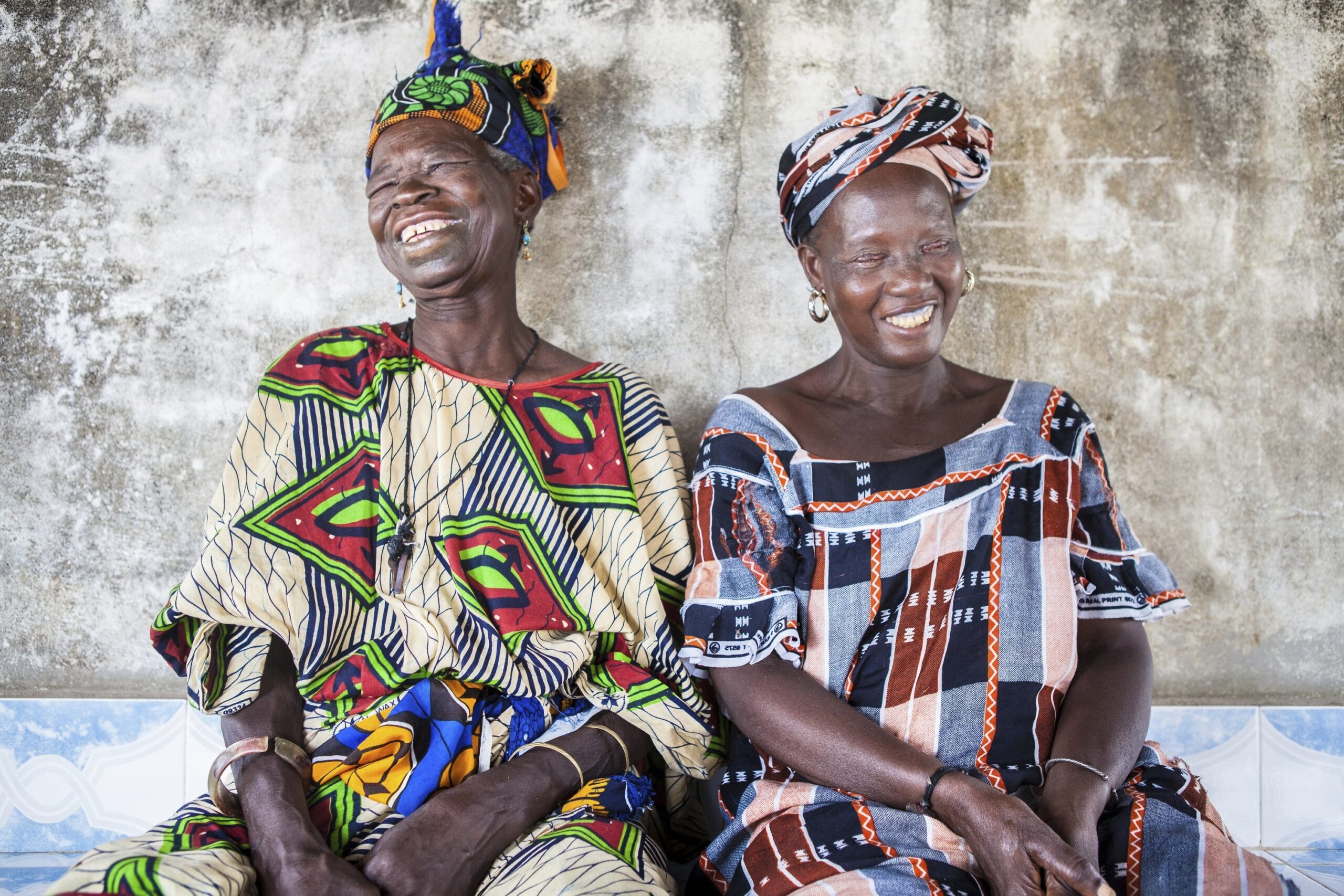 Richard Branson Announces $105-Million Fund for Eye Disease, Backed by Gates and Others