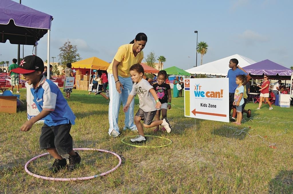 Growing Suburban Poverty Presents Challenges for Nonprofits, Say Scholars