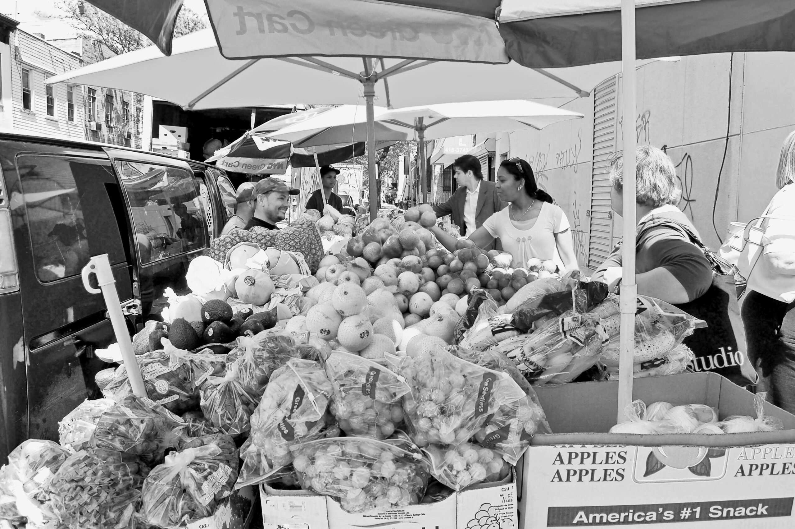 A Nonprofit Effort Delivers Green Groceries—and Opportunity