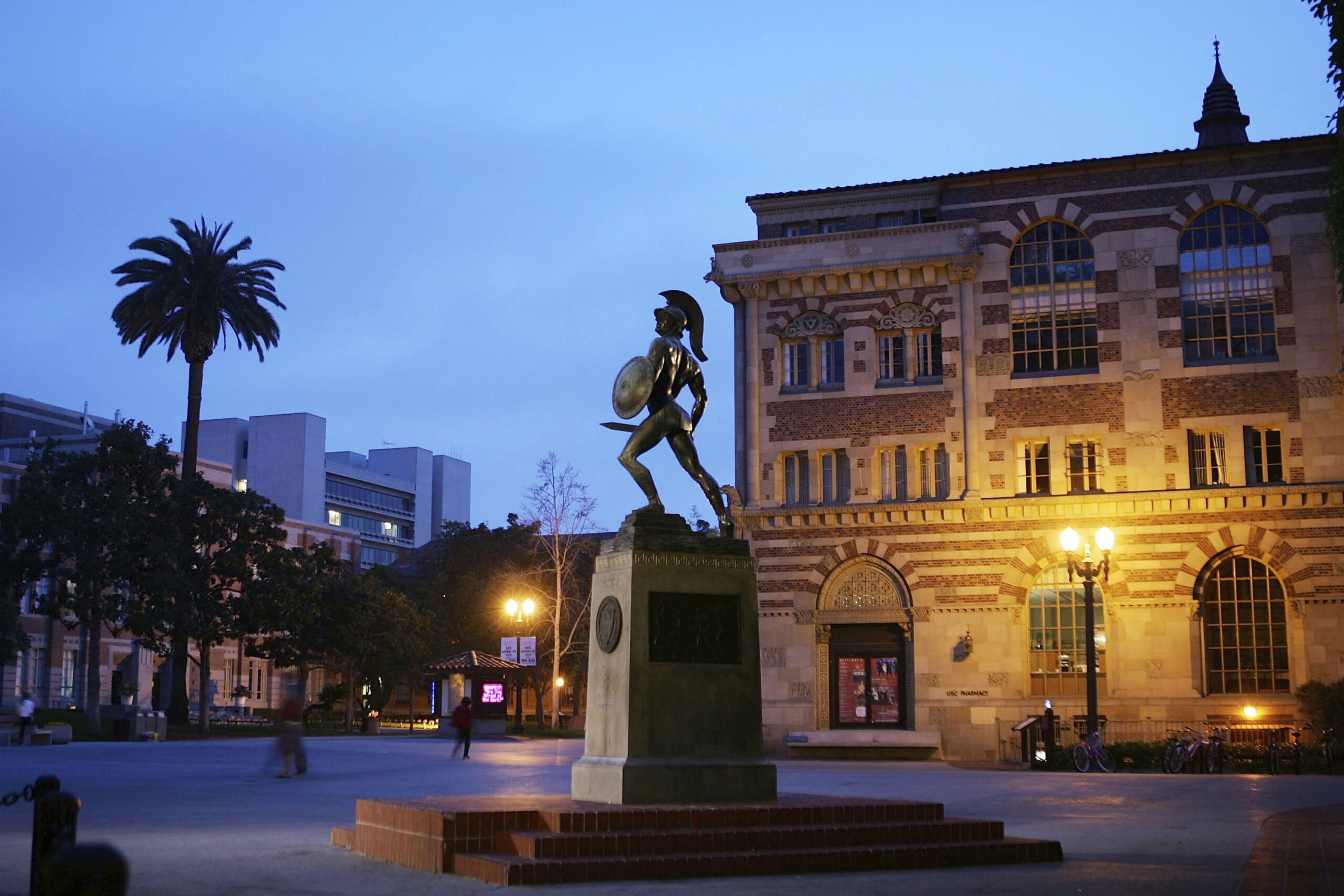 After a Scandal Hits, USC Fundraisers Move to Keep $6 Billion Campaign Thriving