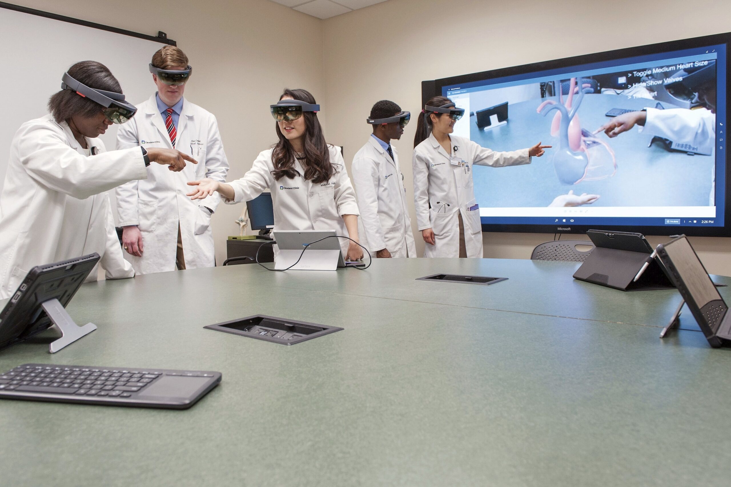 Cleveland Clinic and Case Western Raise More Than $275 Million in Joint Campaign