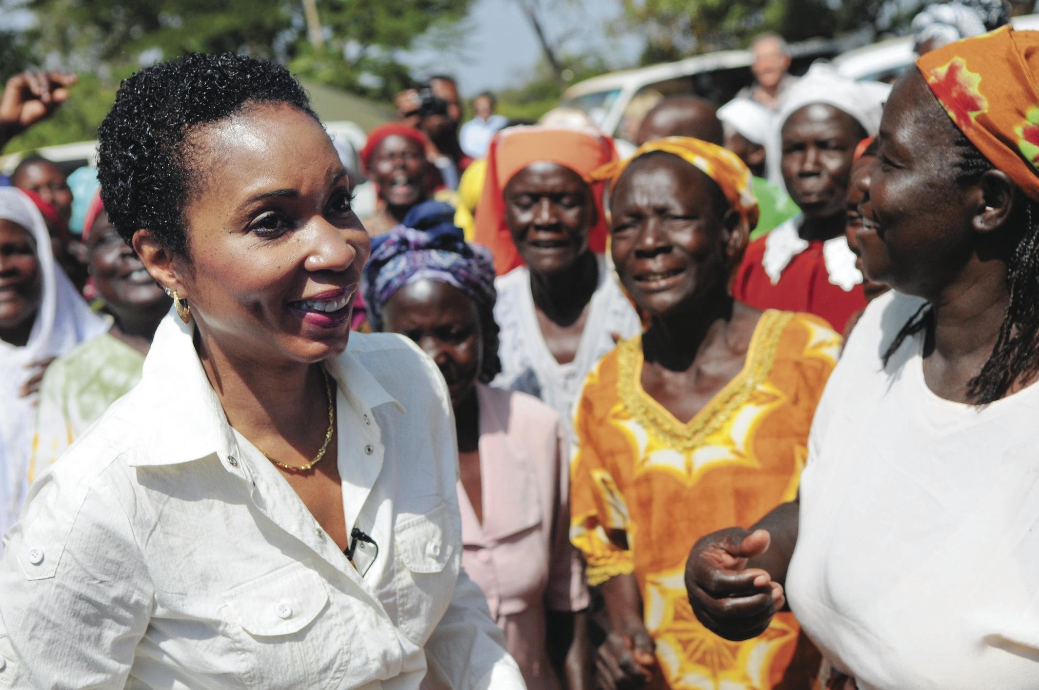 Executive Pay Increased by Median of 3.8% in 2011, Chronicle Survey Finds