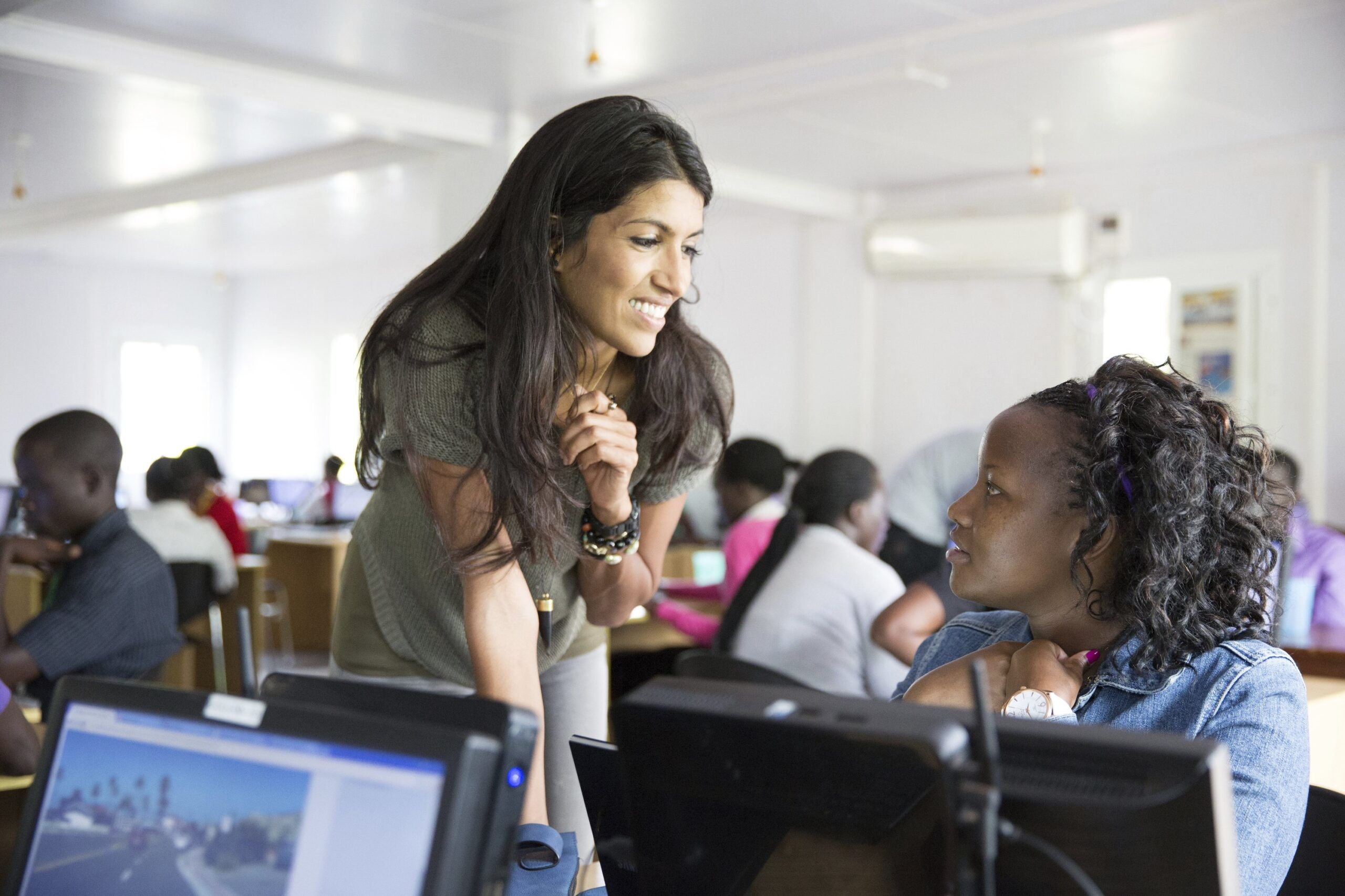 Nonprofit Uses the Gig Economy to Lift Women Out of Poverty (Podcast)