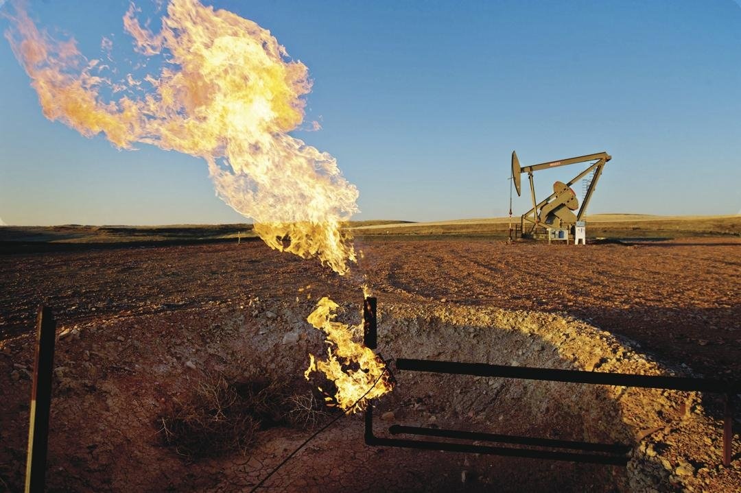 Foundations Split on Their Response to Fracking