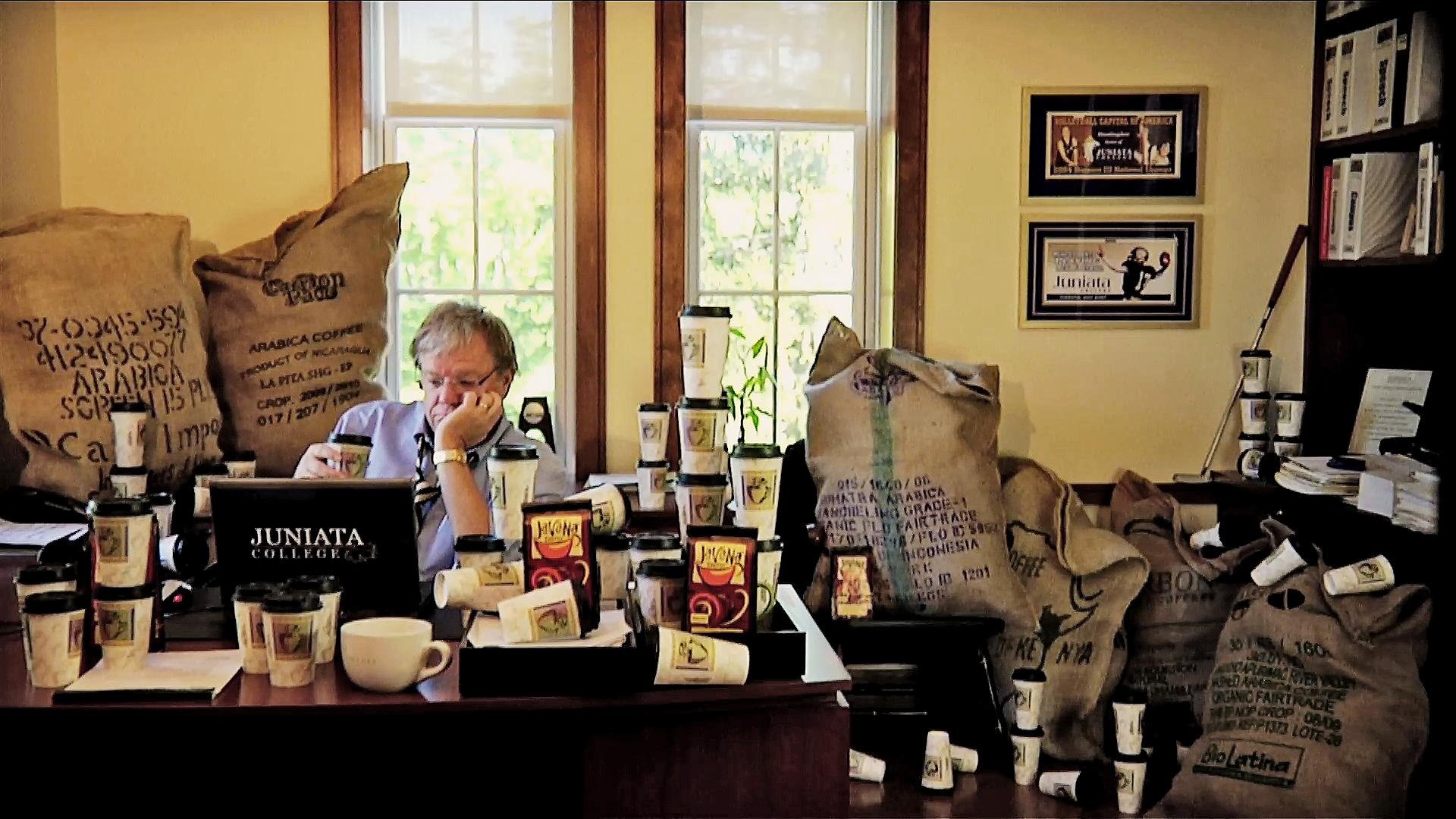 Giving to Education Groups Declined 3.2% Last Year, Report Says