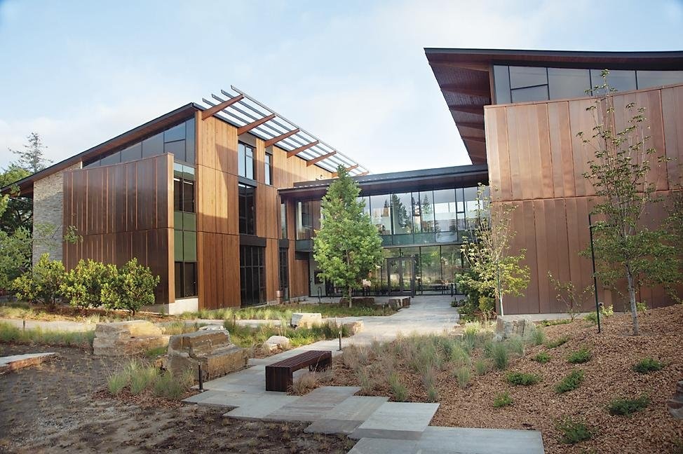 Packard Building Generates Its Own Power