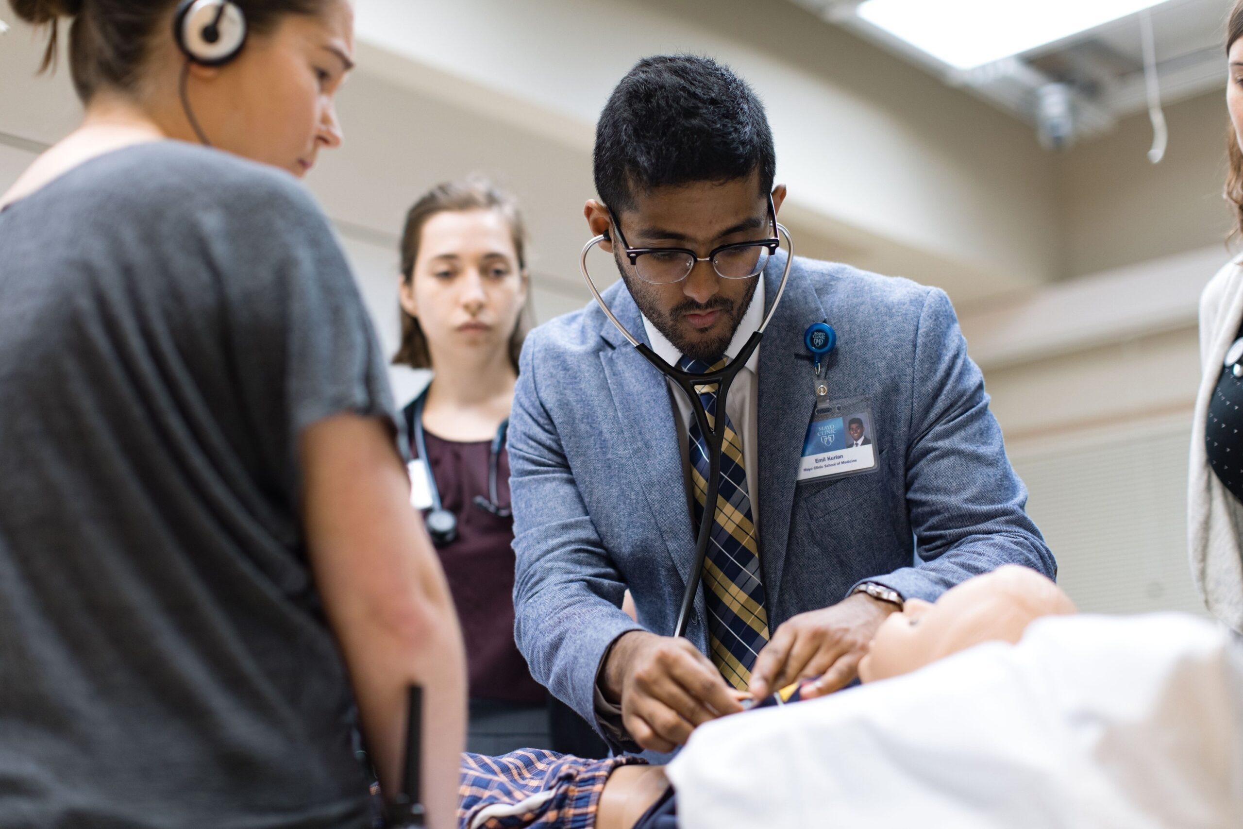 Mayo Clinic Gets $200 Million for Medical School: Gifts Roundup