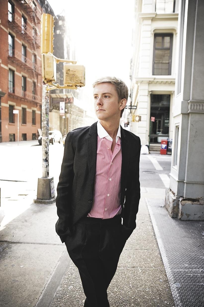 Facebook’s Co-Founder Seeks to Spark Giving