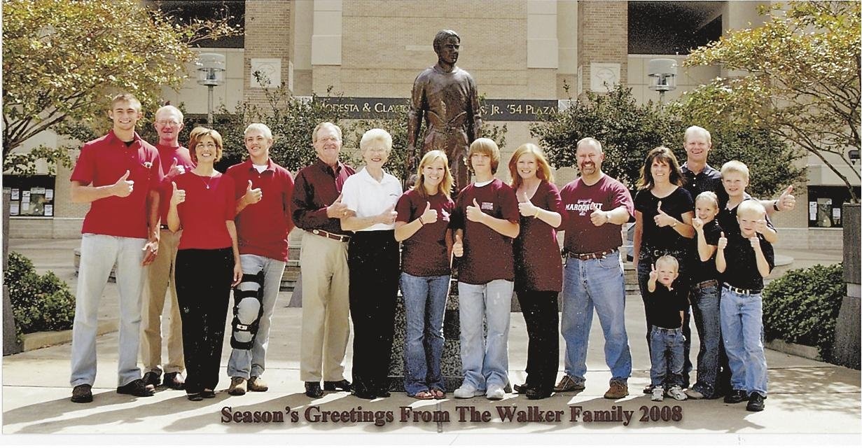 Economic Forces Spur Older Fund Raisers to Reinvent Retirement