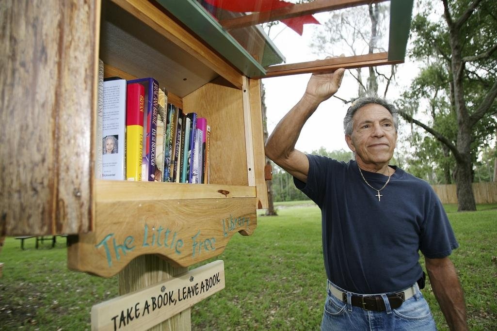 Tiny Libraries Connect Neighborhoods, One Book at a Time
