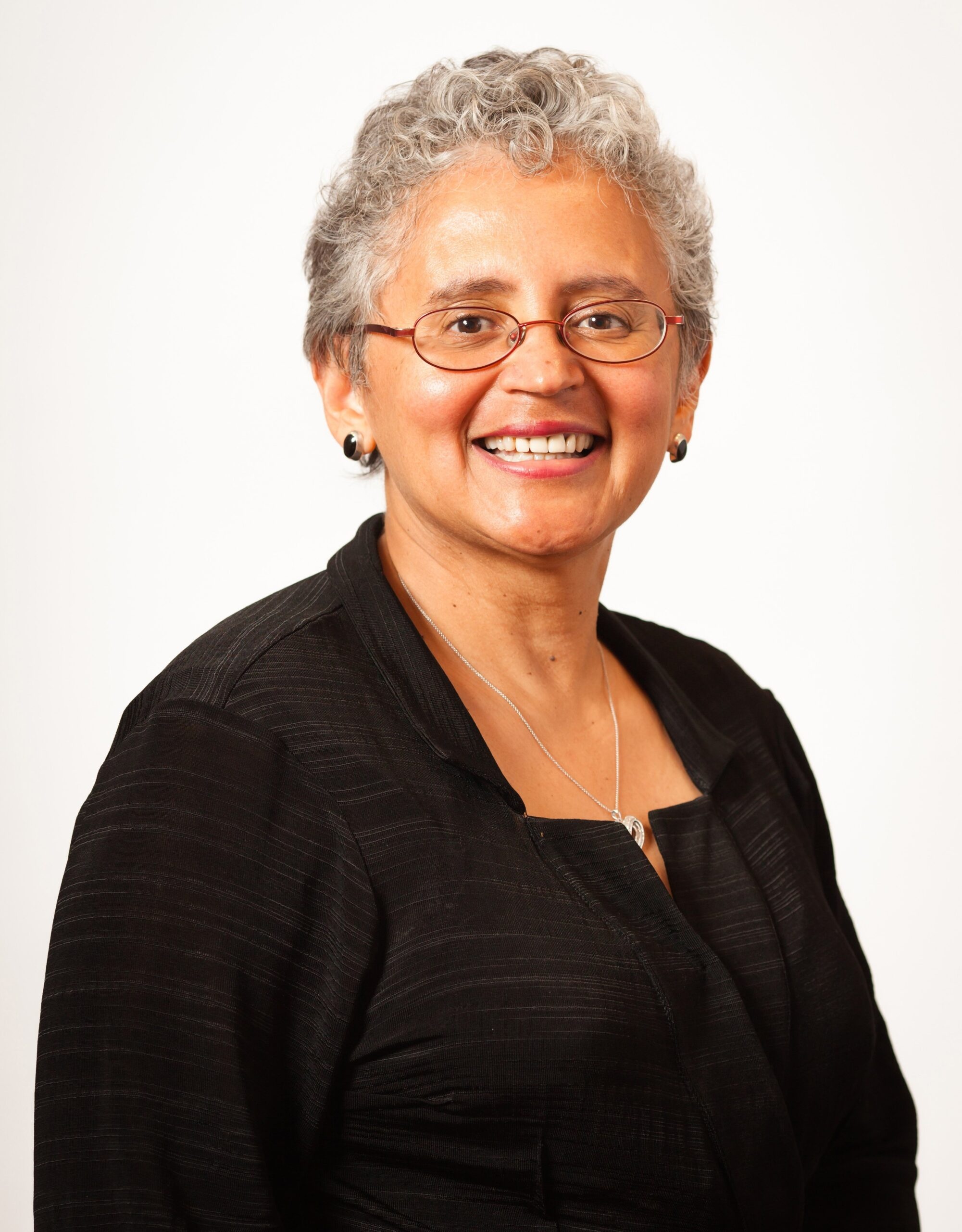 Leader of ‘Genius Grant’ Program Spreads the Word to Inspire Creativity