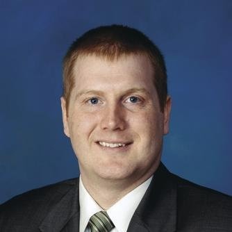 Navy Veteran Hopes to Build Political Support for National Service