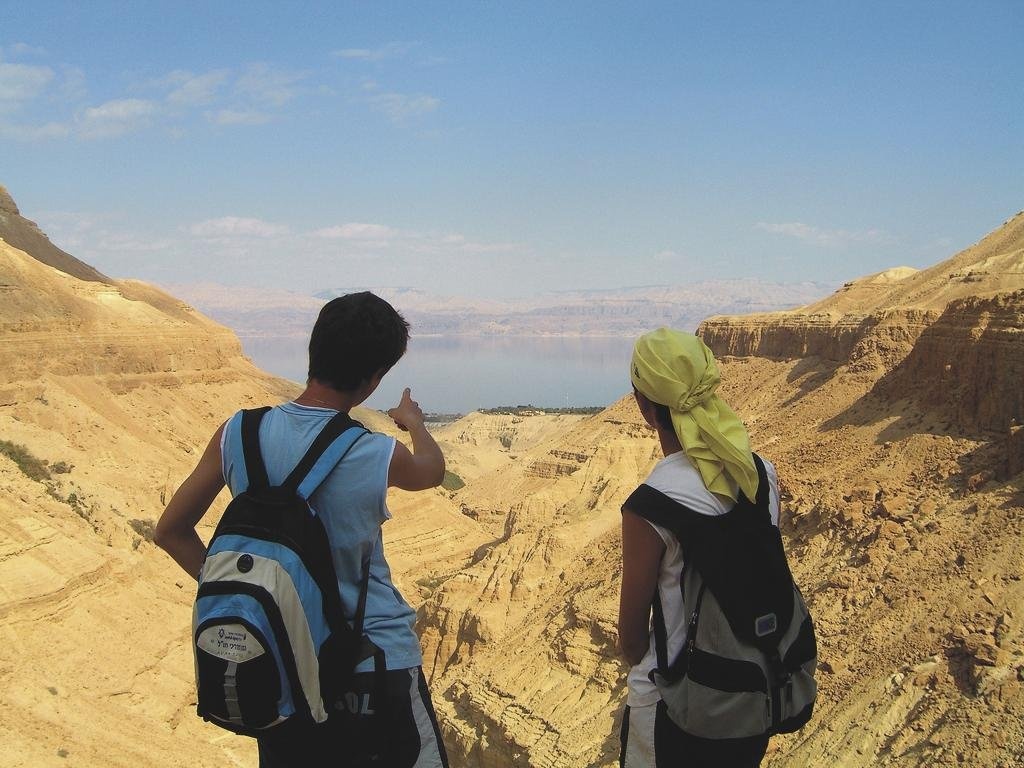 As New Graduates Size Up the Job Horizon, Smart Recruiting Matters