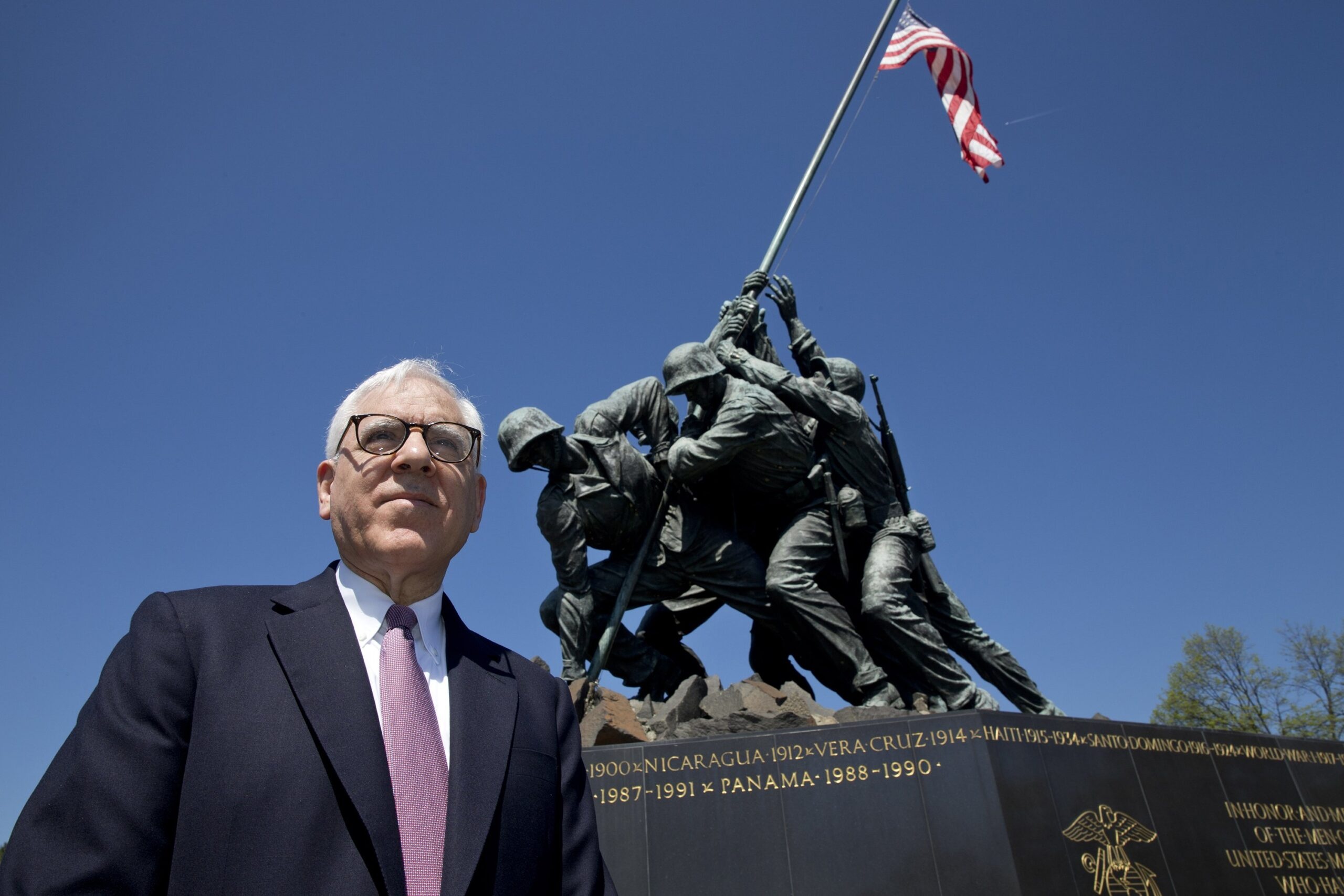 Gifts Roundup: Jewish School Gets $20 Million; $5.4 Million for Iwo Jima Monument
