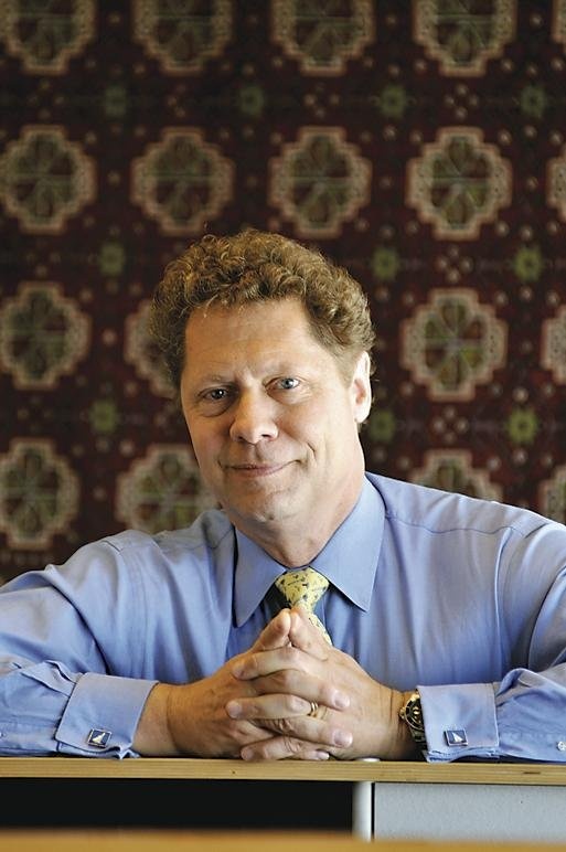 Founder of AIDS Vaccine Charity Seeks Collaboration in New Role