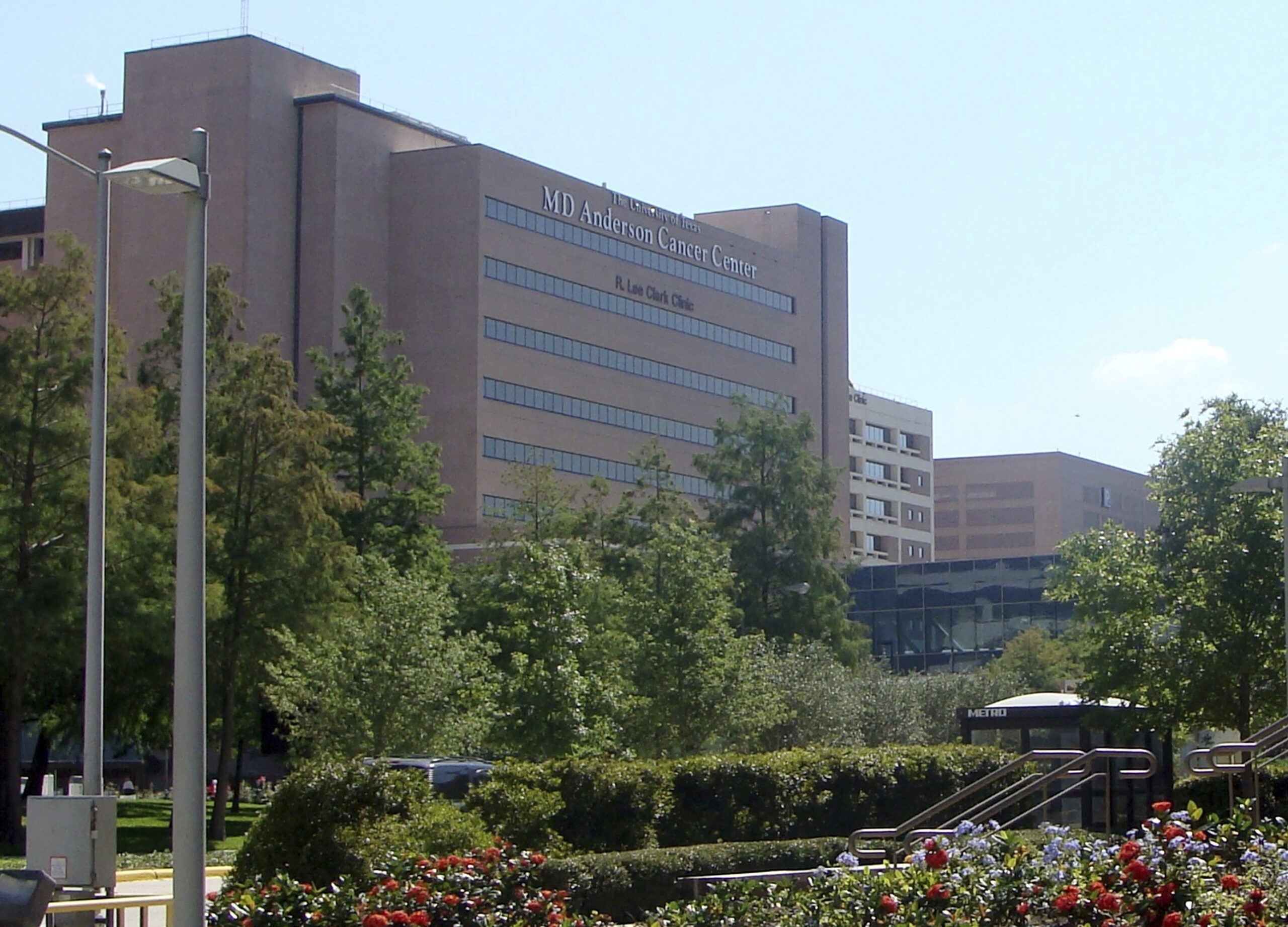 Grants Roundup: $250 Million From Sean Parker for Cancer Immunotherapy Research