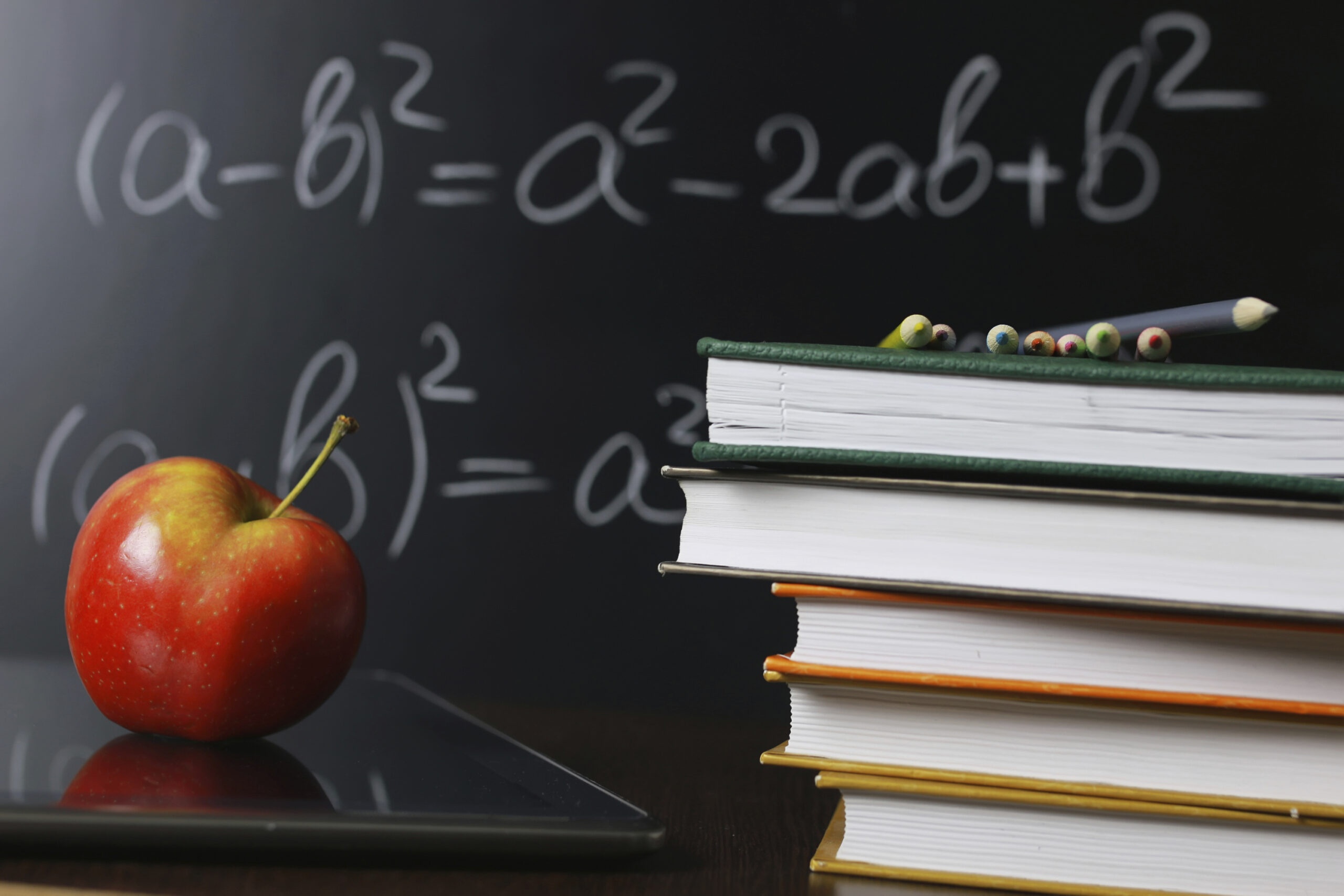 Donor-Advised-Fund Giving Favors Education but Not Religion, Study Shows