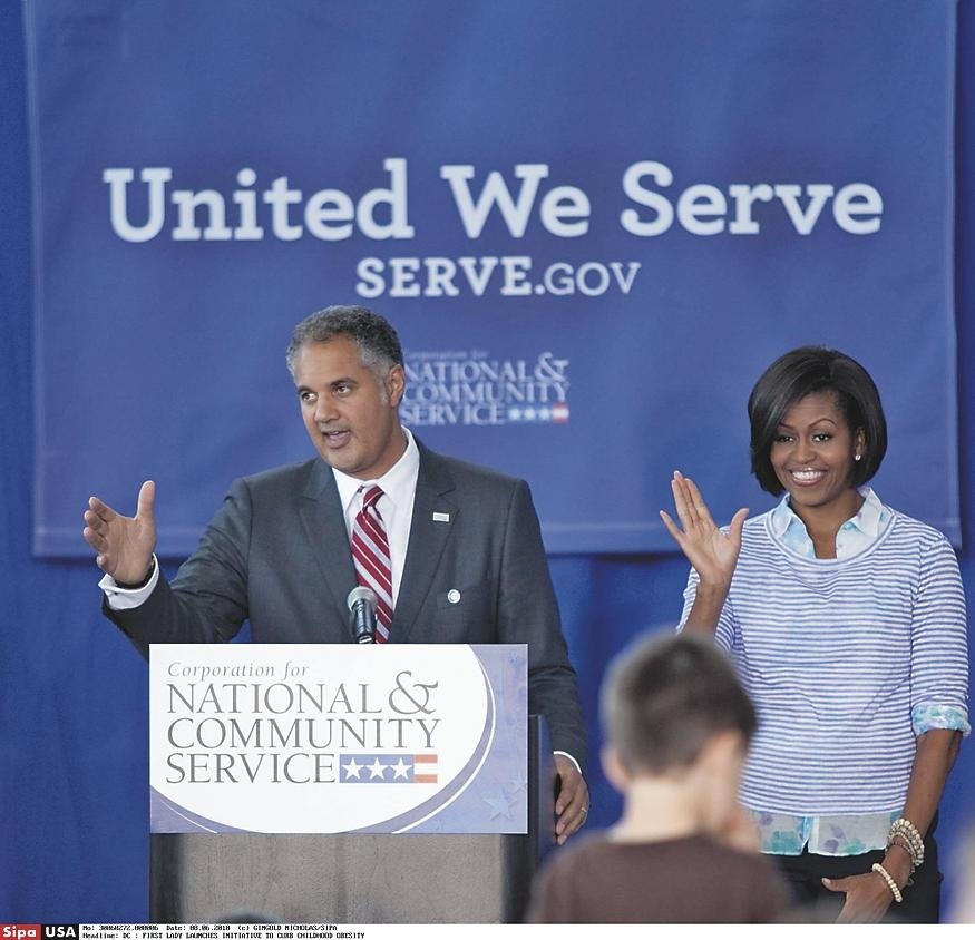 A Leader’s Surprise Departure Triggers Concern About AmeriCorps