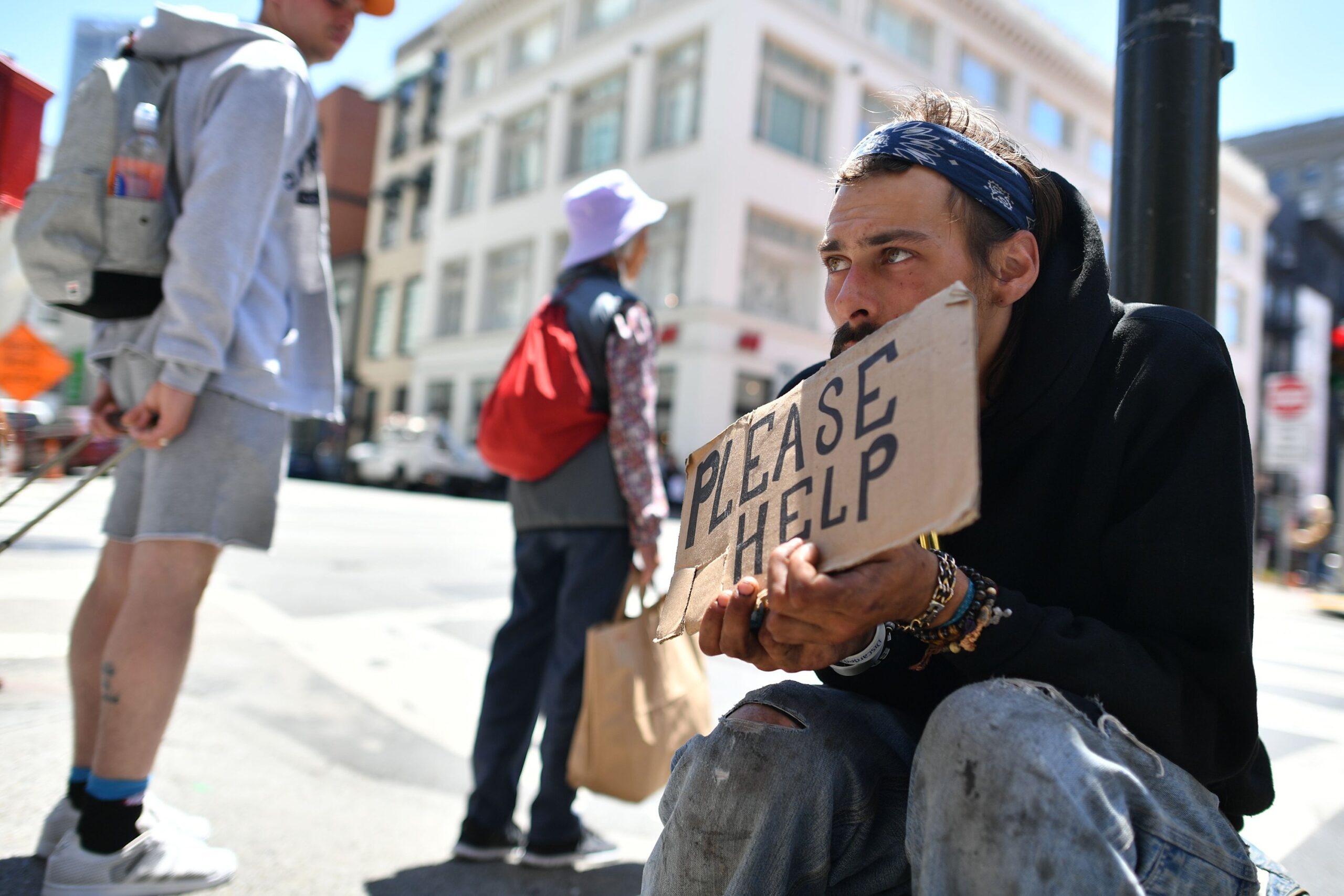 Grant Makers Can Point Journalists — and Others — to Solutions