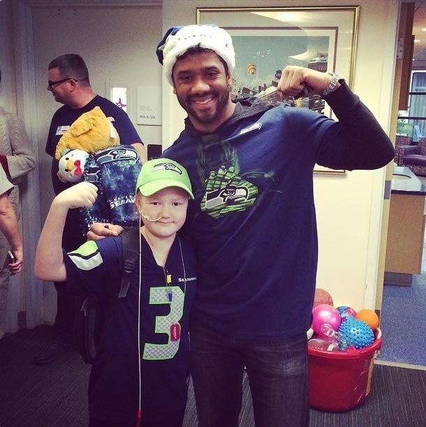 Super (Generosity) Bowl: Which Team Has the Edge?