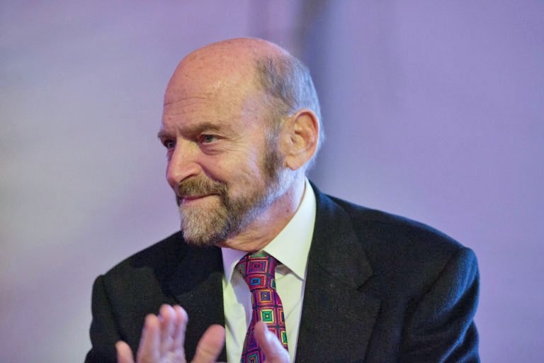 Gifts Roundup: Harvard Law Alumnus Donates $15 Million for Cyberspace Studies