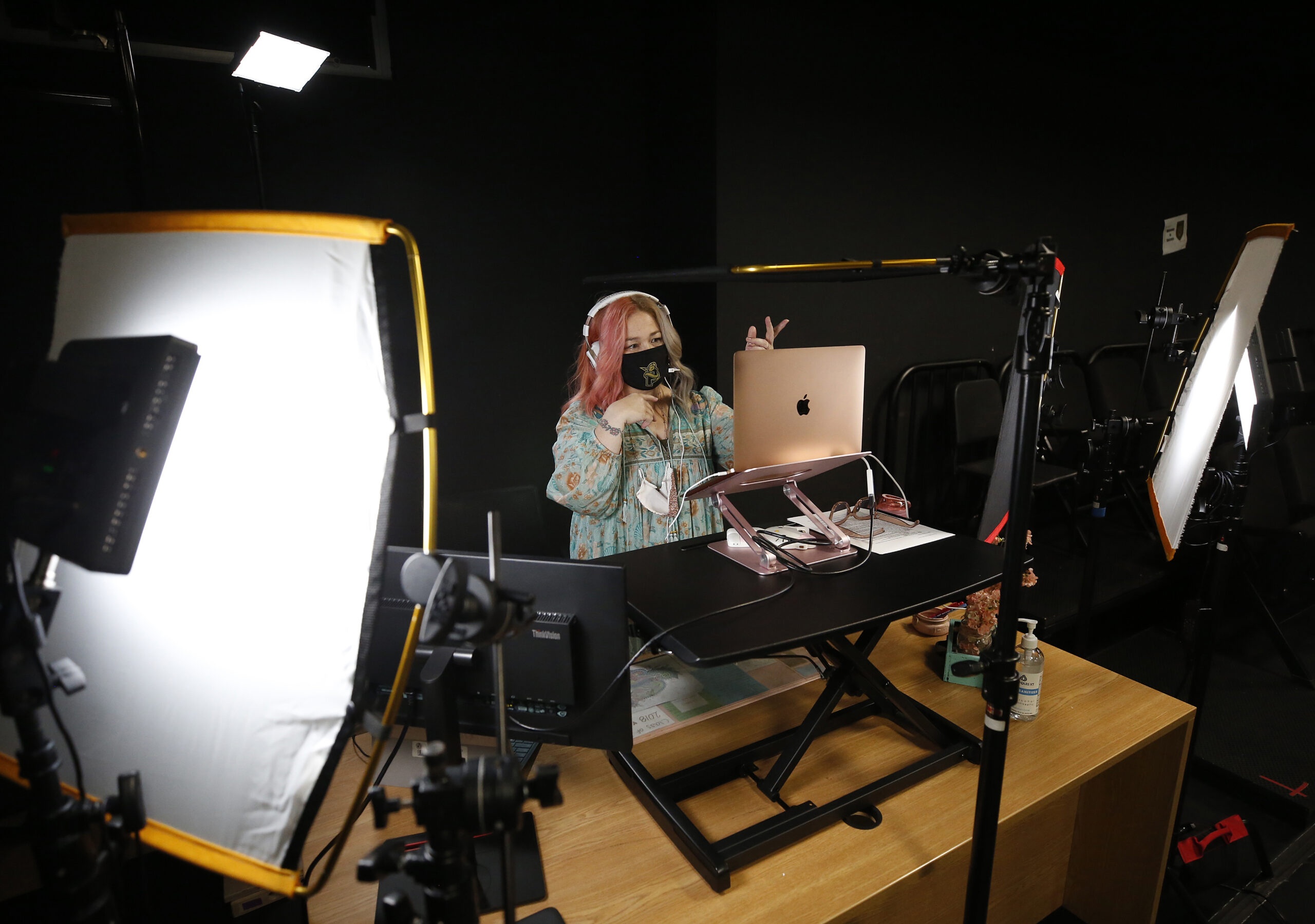 Grant Makers Pour Dollars Into Improving How Kids Learn Amid Continued Covid Concerns