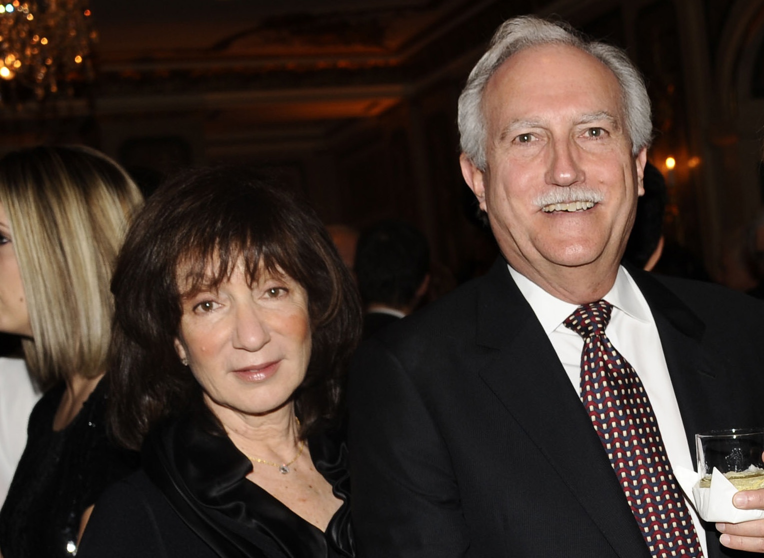 Jackie and Mike Bezos Give $166 Million to NYU Langone Health for Low-Income Families