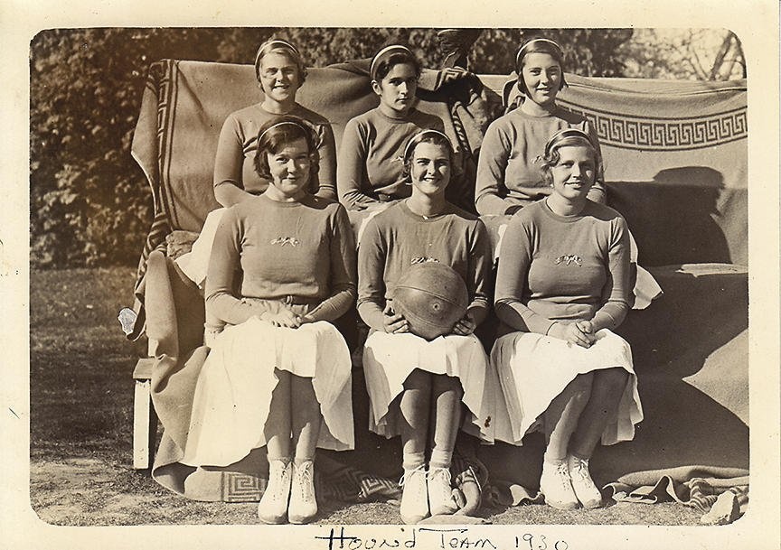 Girls’ School Gets $40-Million Bequest From Alumna