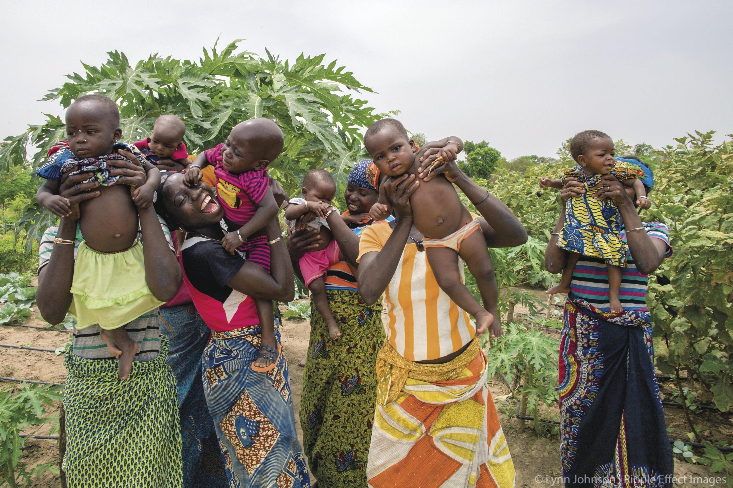 Bringing Solar Power to Poor Countries Boosts Health and Finances