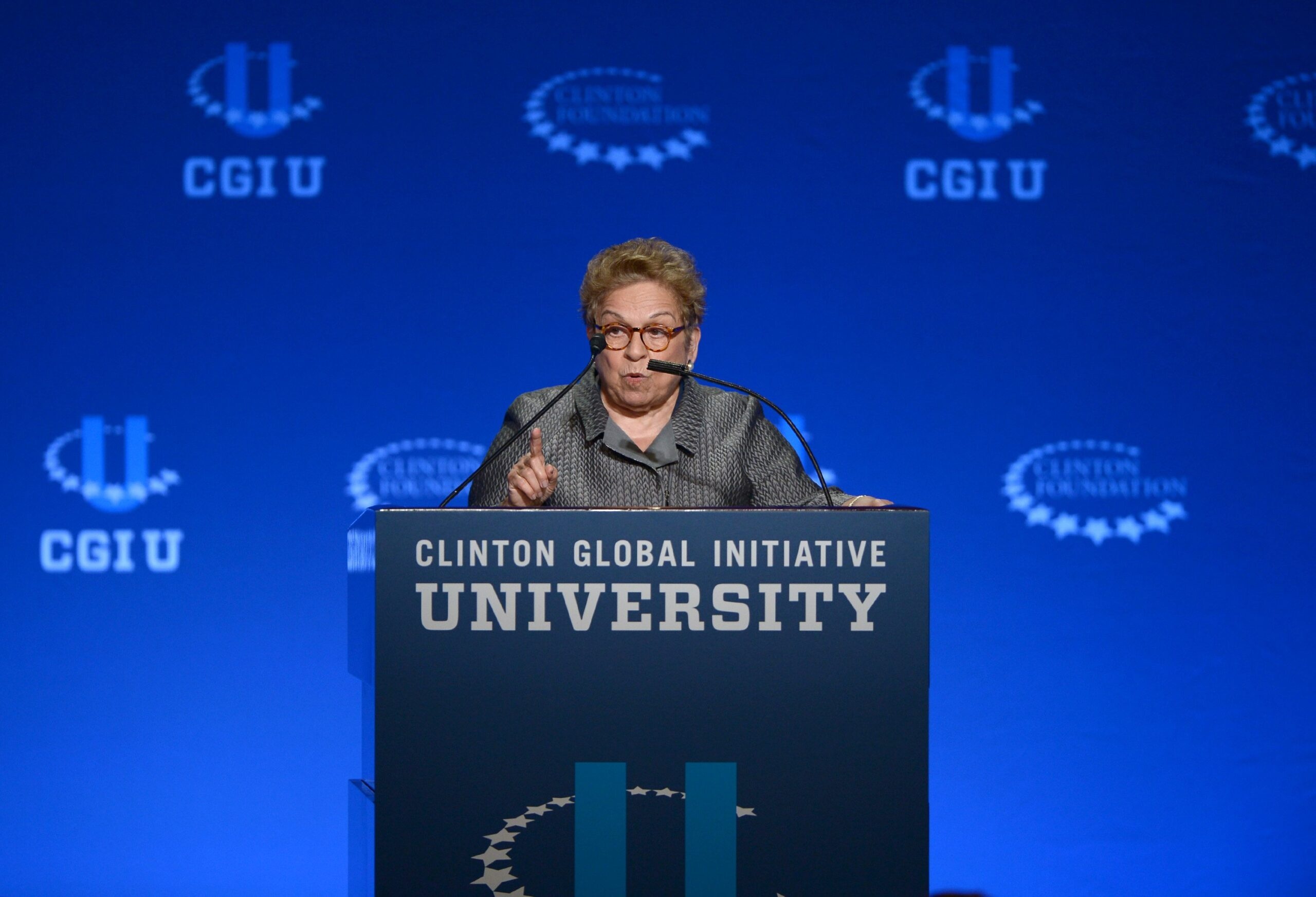 Donna Shalala Ready for ‘Messy’ Job Leading Clinton Foundation