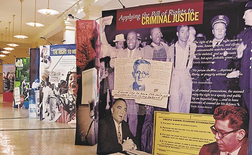 A Push for Big Gifts Helps Lift a Civil-Liberties Organization