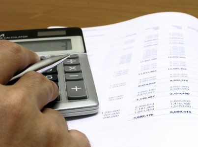 Accounting Board Committee to Suggest New Standards for Financial Statements
